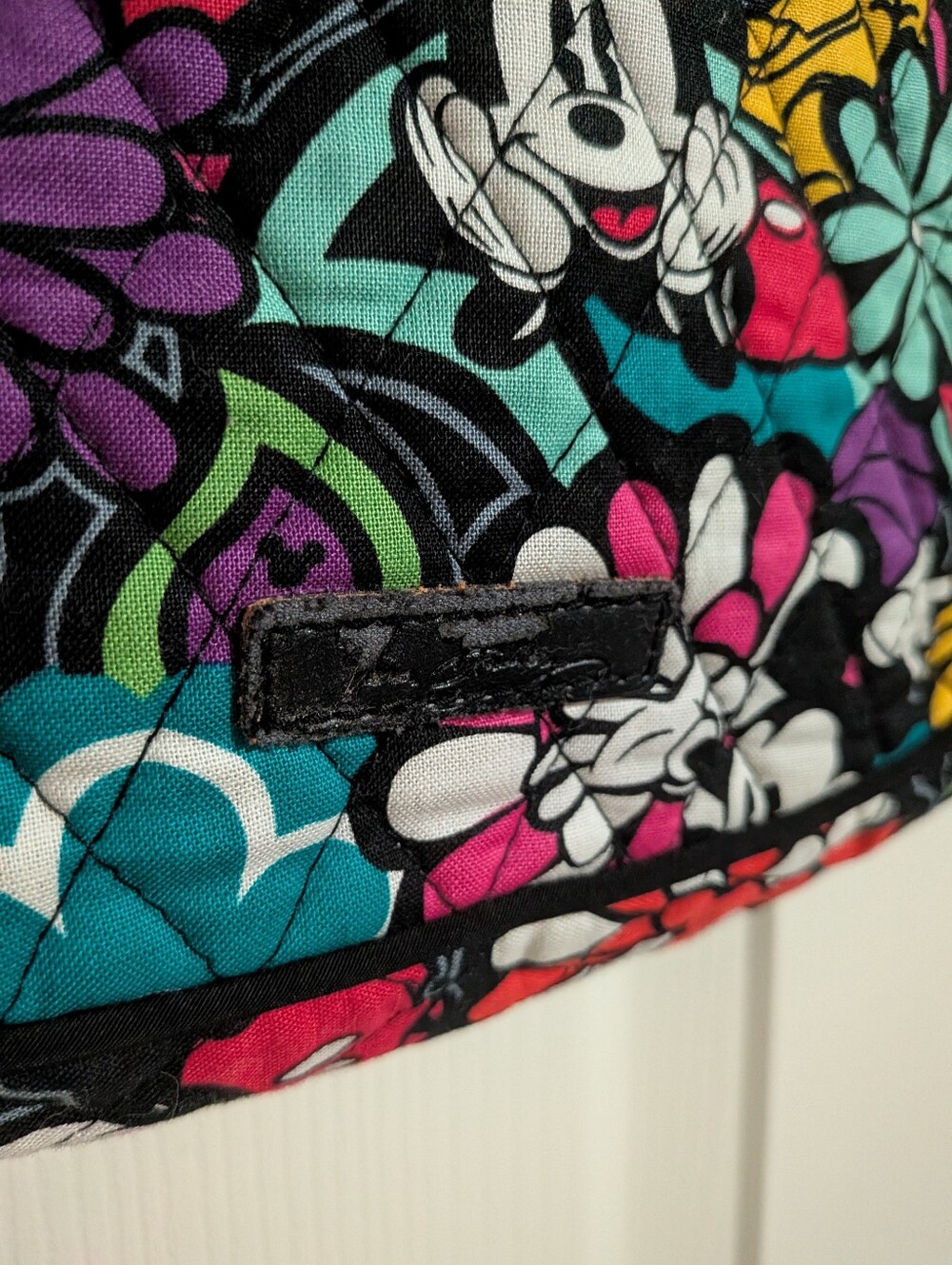 NWT Vera Bradley Disney Parks Mickeys Magical Blooms Triple Zip Hipster - Picture 3 of 8